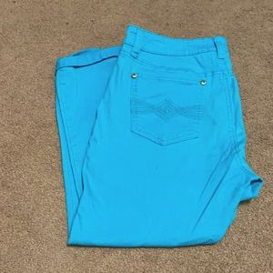 Women’s Capris